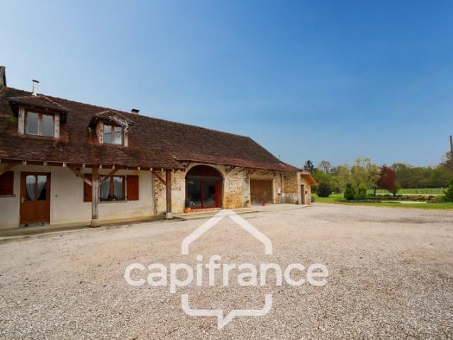 Maison vente à Lons-le-Saunier, Beaufort