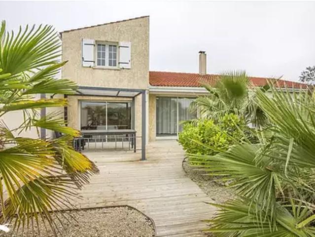 Maison vente à Beaugeay, La Traîne