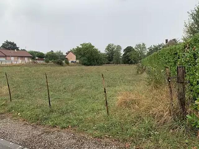Terrain vente à Beaujeu-Saint-Vallier-et-Pierrejux, Beaujeu-Saint-Vallier-Pierrejux-et-Quitteur