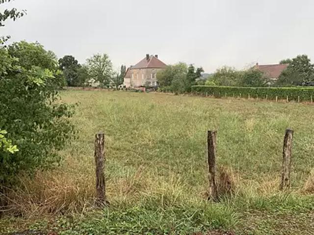 Terrain vente à Vesoul, Beaujeu-saint-vallier-pierrejux-et-quitteur