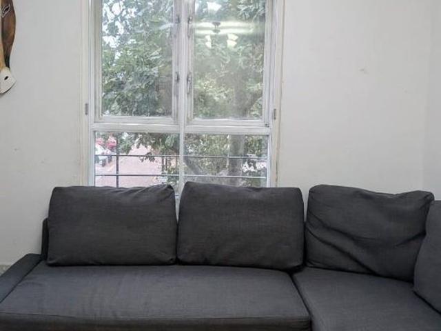 Apartment for rent in Custom House, Greater London