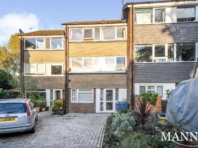 House for rent in Camberwell, Greater London
