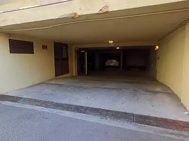 Garage vente à Nice, Beaulieu-sur-mer