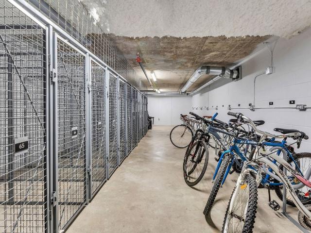 Apartment for rent in Vancouver, British Columbia
