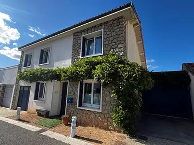 Maison vente à France métropolitaine, Guadeloupe