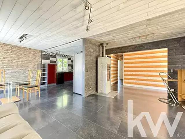 Maison vente à France métropolitaine, Guadeloupe