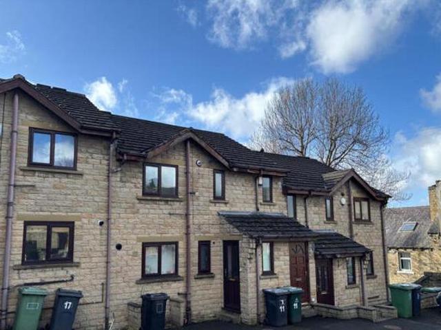 House for sale in Huddersfield, West Yorkshire