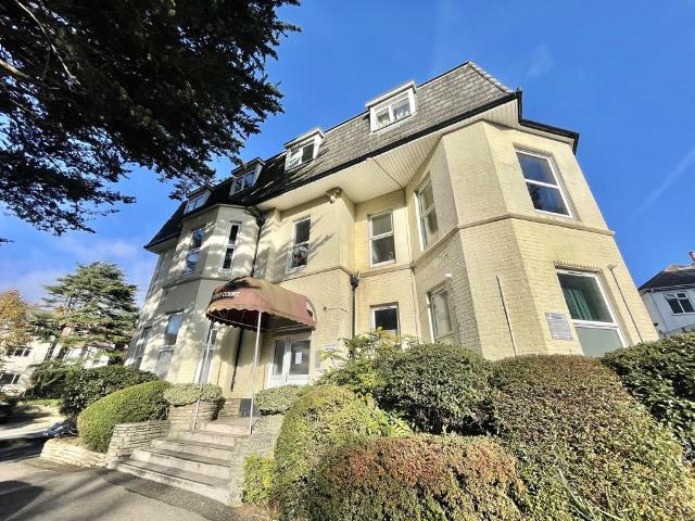 Apartment for rent in Boscombe, Bournemouth