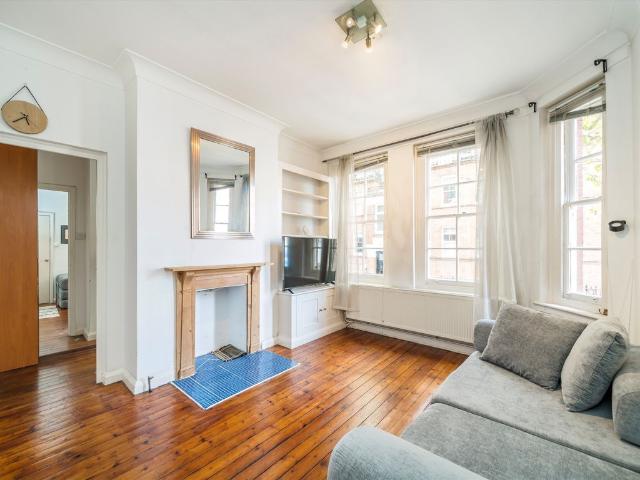 Apartment for rent in London Borough of Hammersmith and Fulham, Greater London