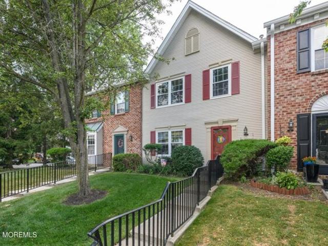House for sale in Tinton Falls