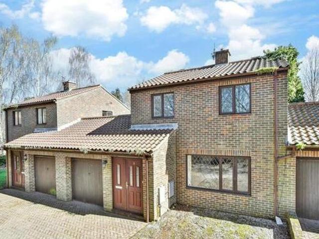 House for sale in Oad Street, Kent