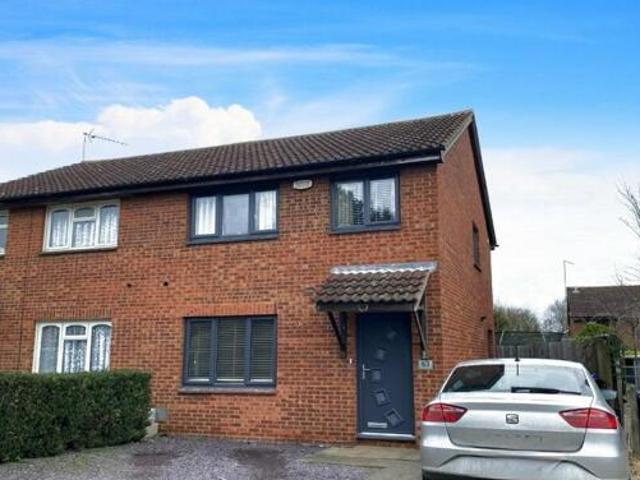 House for sale in Northampton, Northamptonshire