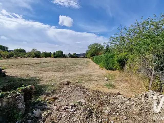 Terrain vente à Le Martinet, Beaumont-en-Véron