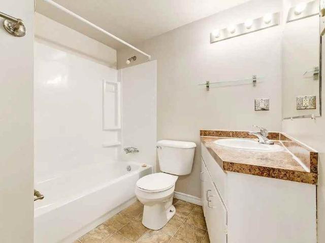 Apartment for rent in Wedgewood, Alberta
