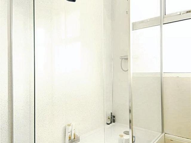 Room for rent in St.Judes, Mount Wise