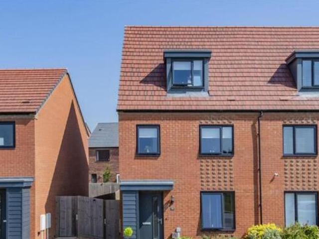 House for sale in Glenvale Park, Wellingborough
