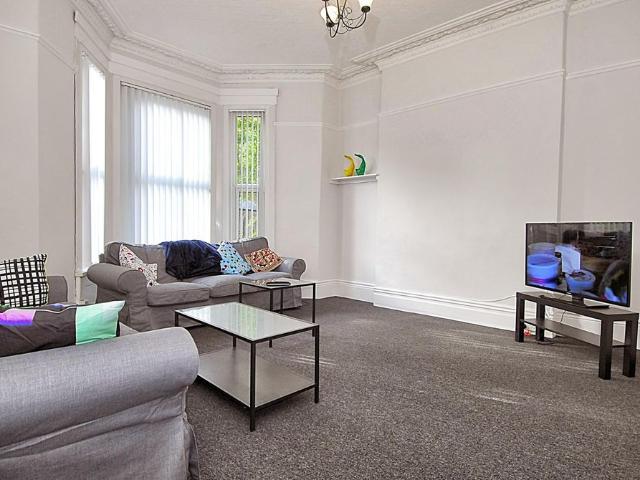 Room for rent in St. Judes, Plymouth
