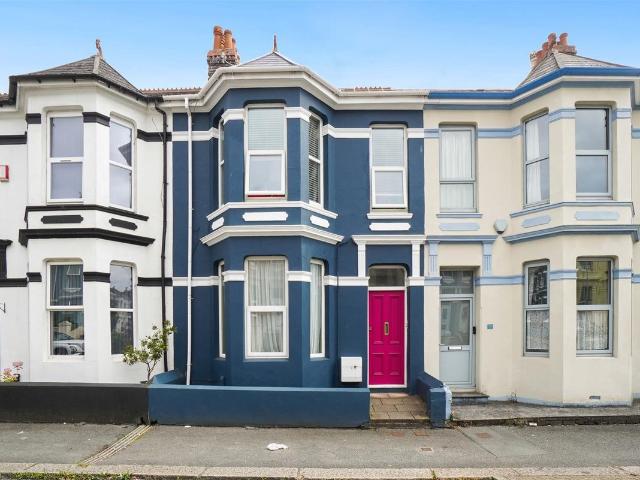Apartment for rent in Lipson, Mount Wise