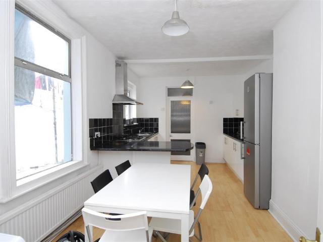 House for rent in St.Judes, Mount Wise