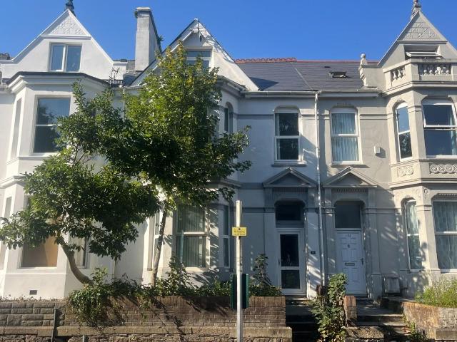 Apartment for rent in St.Judes, Mount Wise