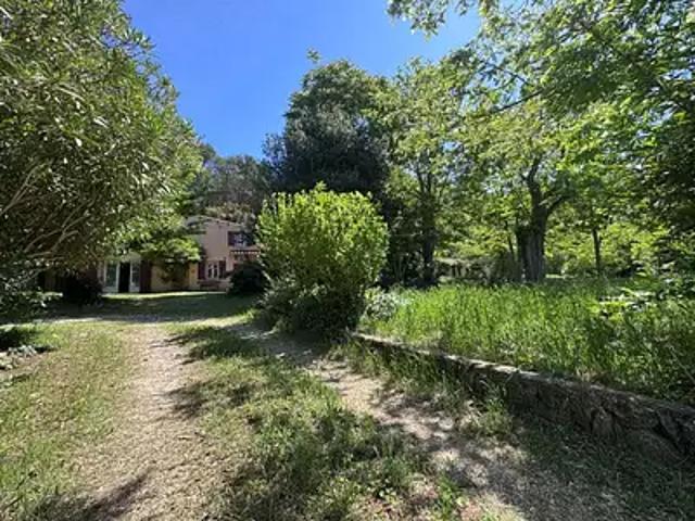 Maison vente à Beaurecueil