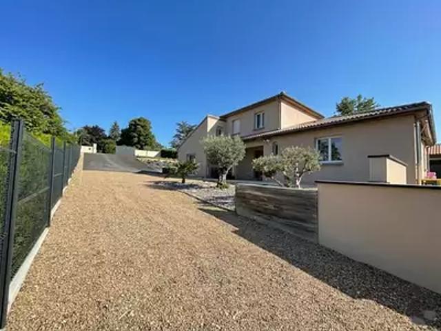 Maison vente à Clermont-Ferrand, Beauregard-l'evêque