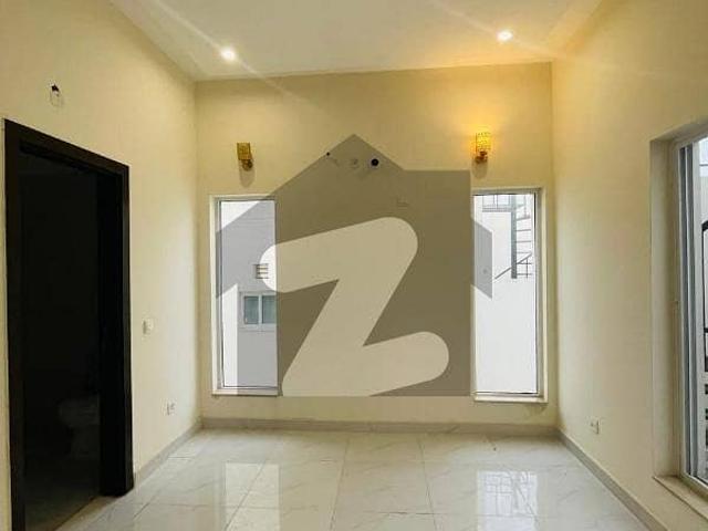 House for sale in Sarai Alamgir, Islamabad Capital Territory