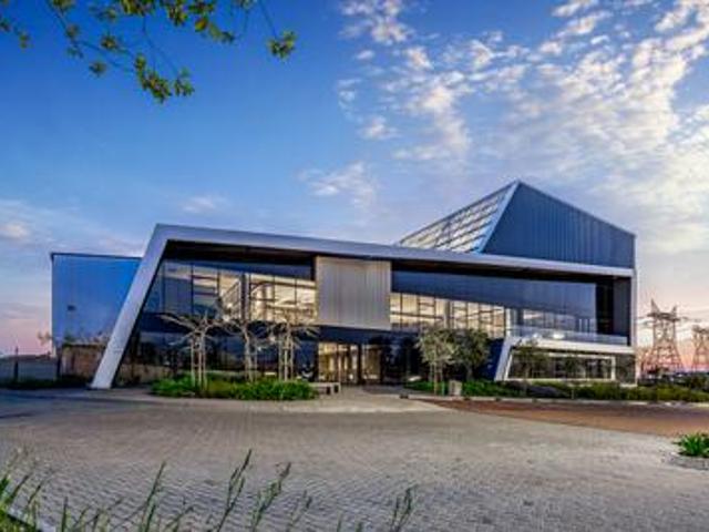 Commercial for rent in Olievenhoutbos, Gauteng
