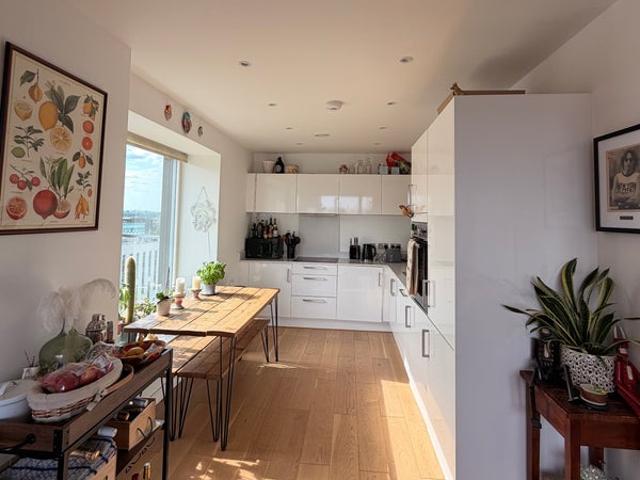 Apartment for rent in Stratford Marsh, Greater London