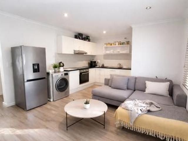Apartment for sale in Cape Town, Western Cape