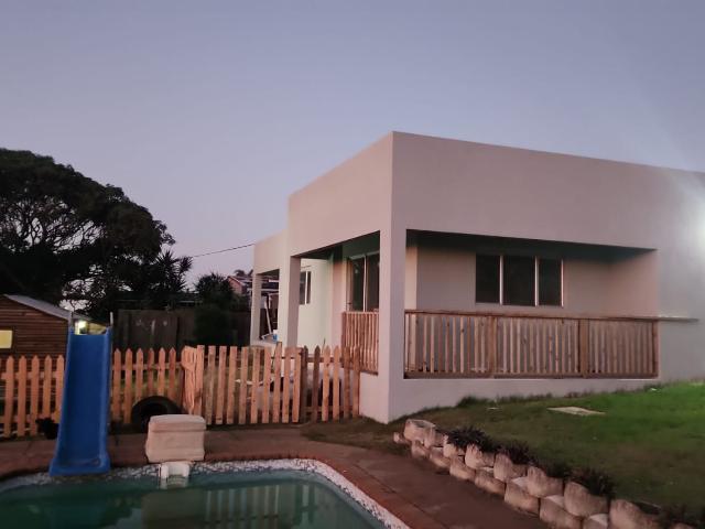 Apartment for rent in Wentworth, Durban