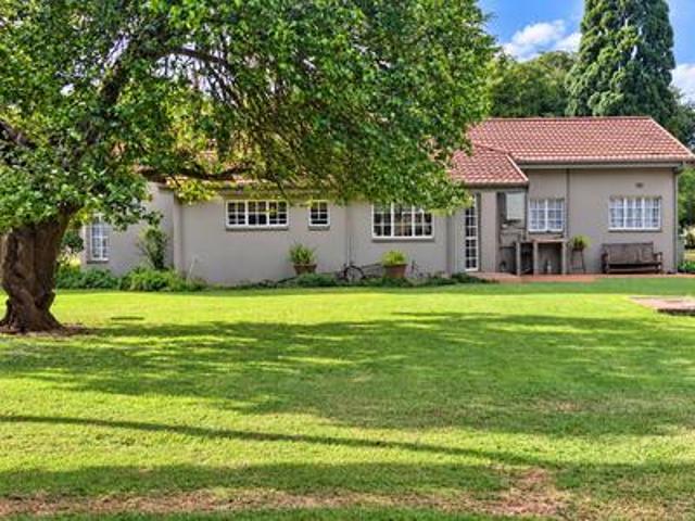 Property for sale in Eloff, Victor Khanye Local Municipality
