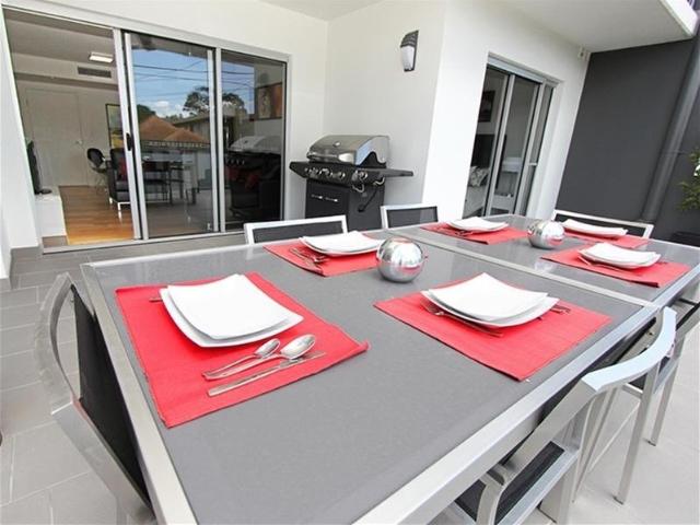 Apartment for rent in Toombul, Queensland