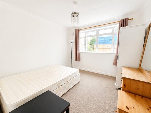 Apartment for rent in Hoxton, Greater London