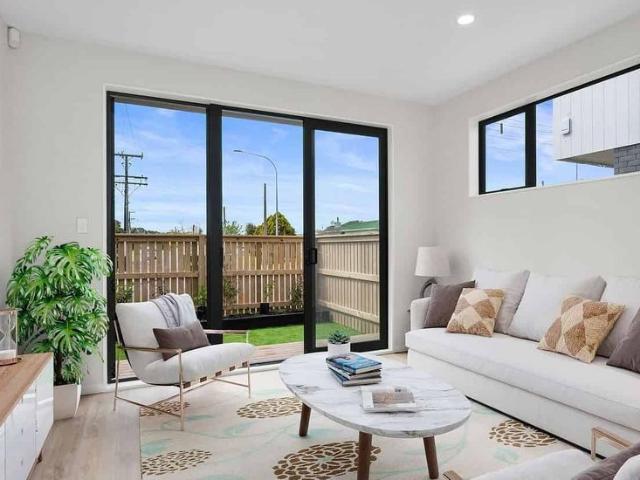 Townhouse for rent in Te Atatū Peninsula, Henderson-Massey
