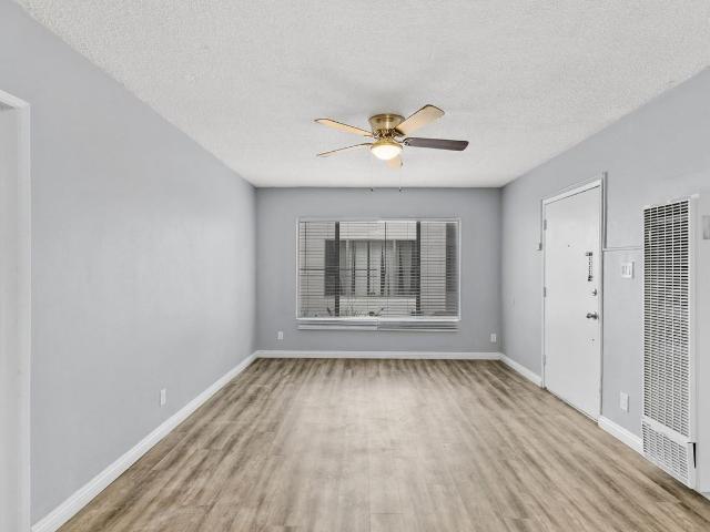 Apartment for rent in Long Beach, Los Angeles County