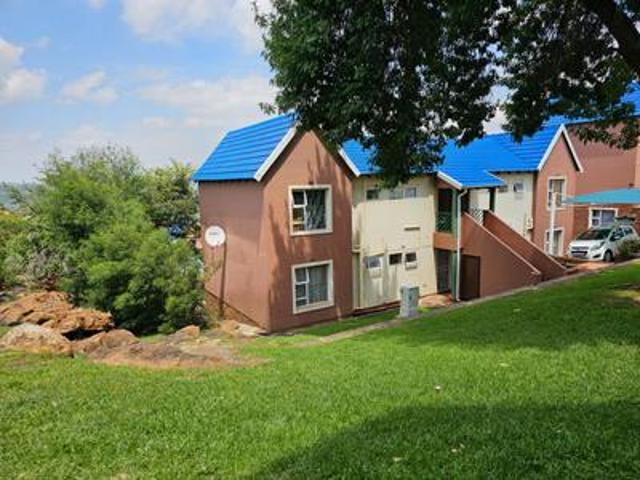 Apartment for sale in Vosloorus, Gauteng