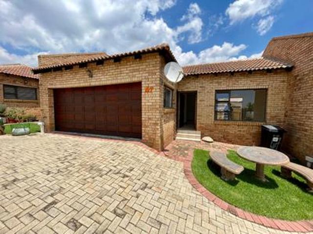Townhouse for sale in Kagiso, Gauteng