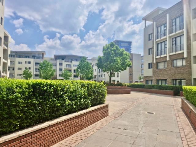 Apartment for rent in Bedfordview, City of Ekurhuleni Metropolitan Municipality