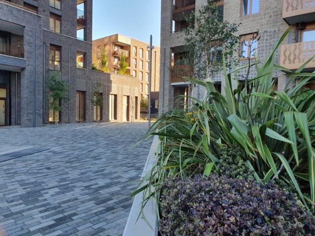 Apartment for rent in Roding Riverside, Greater London