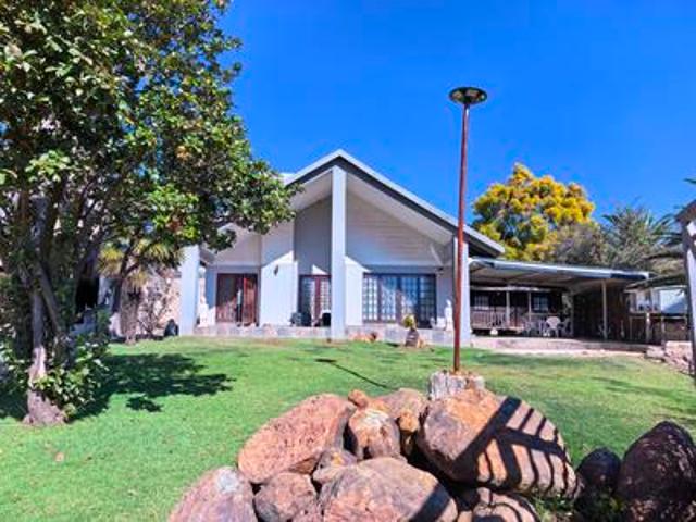 House for sale in Oranjeville, Free State