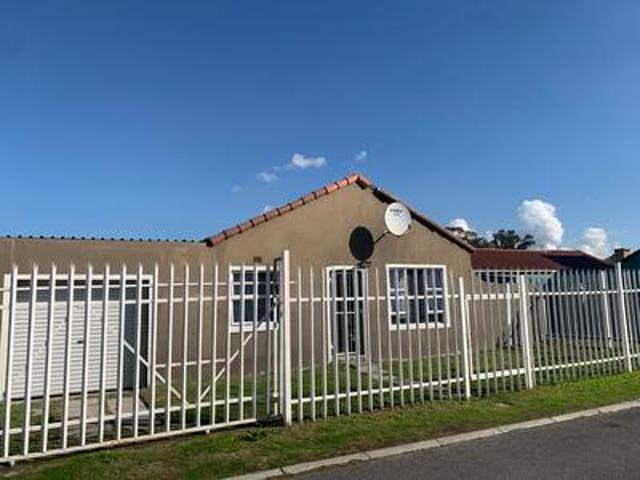 House for sale in Eersterivier, Western Cape