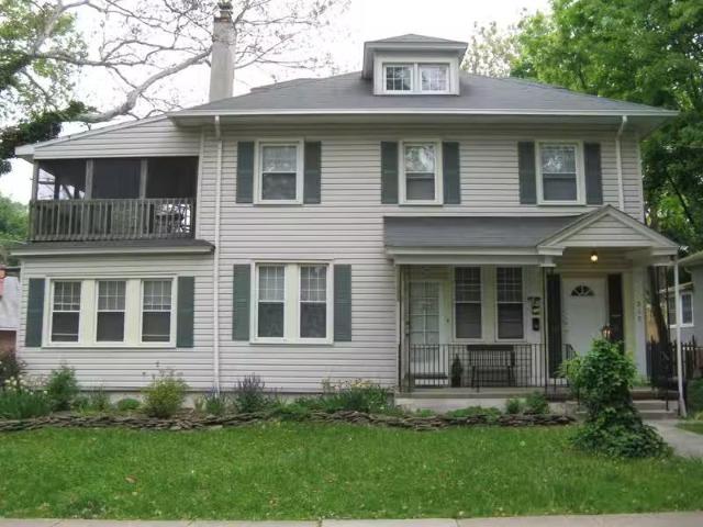 Condo for rent in Cherry Hill