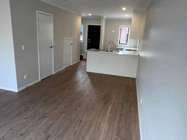 Townhouse for rent in Rapanui, Oroua County