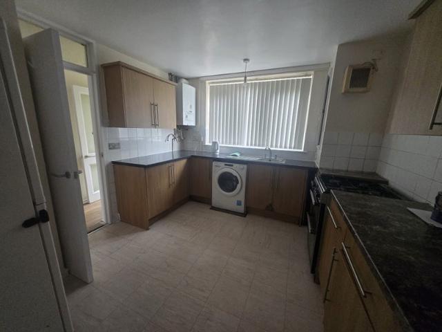 Apartment for rent in Saint George's, Netherthorpe