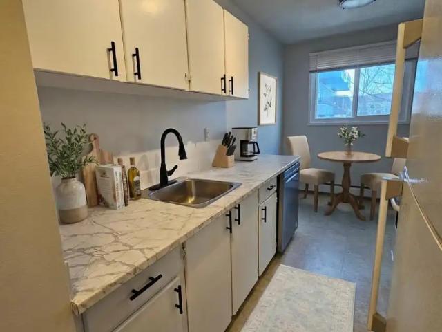 Apartment for rent in Wedgewood, Alberta
