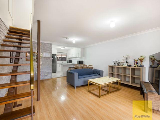 Townhouse for rent in Sydney, New South Wales