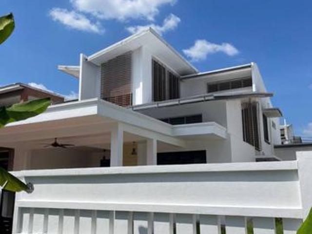 Residential House for sale in Tanjong Sepat, Selangor