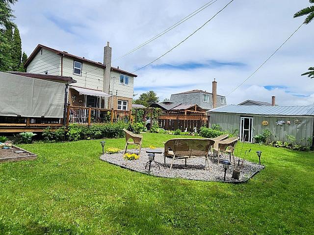 House for sale in Ontario
