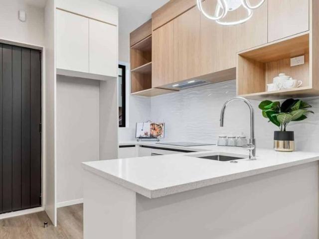 Townhouse for rent in Oratia